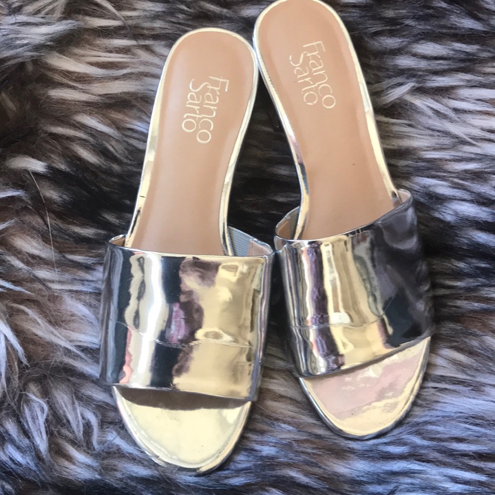Franco Sarto slip on sandals size 8 M silver